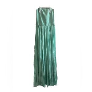 Used maxi dress. Size S.